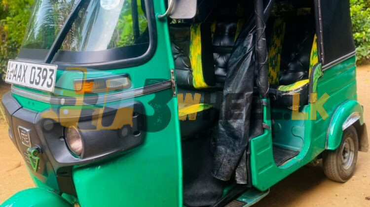 Bajaj Three wheel FAT-SA-26JA-240018