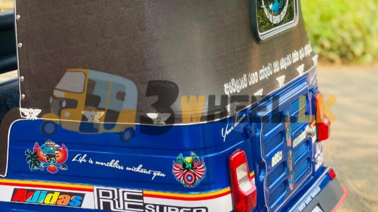 Bajaj Three Wheel FAT-SA-26FE-230029