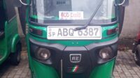 Bajaj Three Wheel FAT SA-26FE-020024