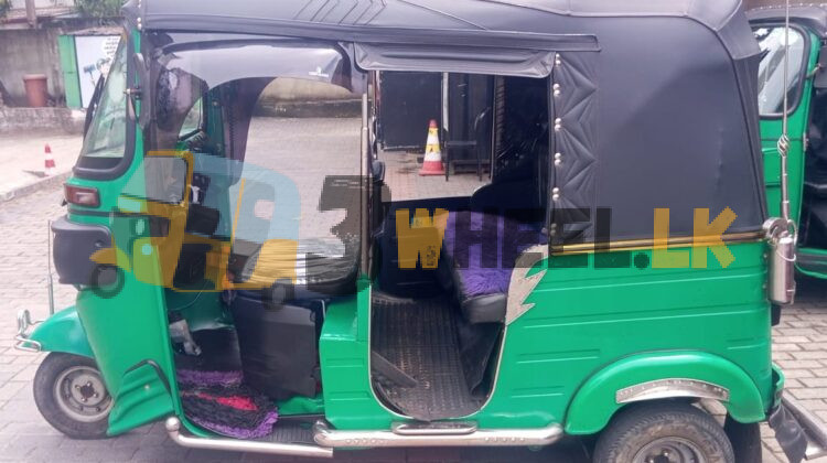 Bajaj Three Wheel FAT SA-26FE-020024