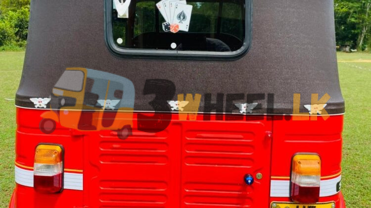 Bajaj Three Wheel FAT-SA-26FE-260030