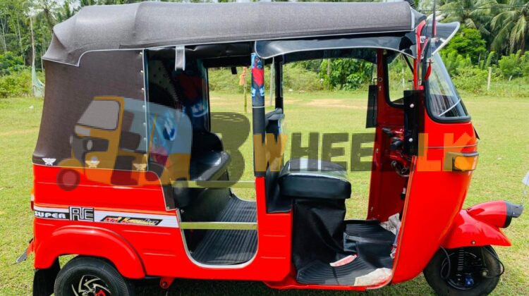 Bajaj Three Wheel FAT-SA-26FE-260030