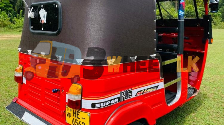 Bajaj Three Wheel FAT-SA-26FE-260030