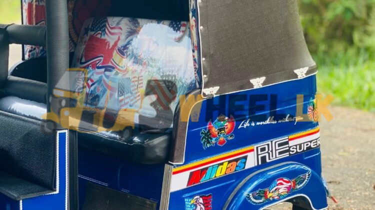 Bajaj Three Wheel FAT-SA-26FE-230029