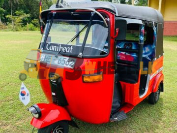 Bajaj Three Wheel FAT-SA-26FE-260030